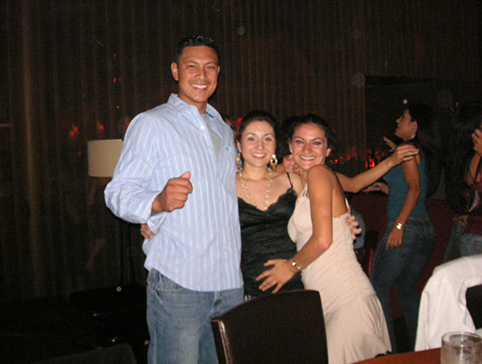 Clubbing in Fremont with Robbie, Sandra and Elsa