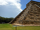 Chichen-Itza_20120815_026