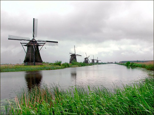 Kinderdijk_20110616_002