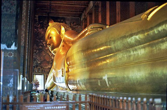 laying_budha1